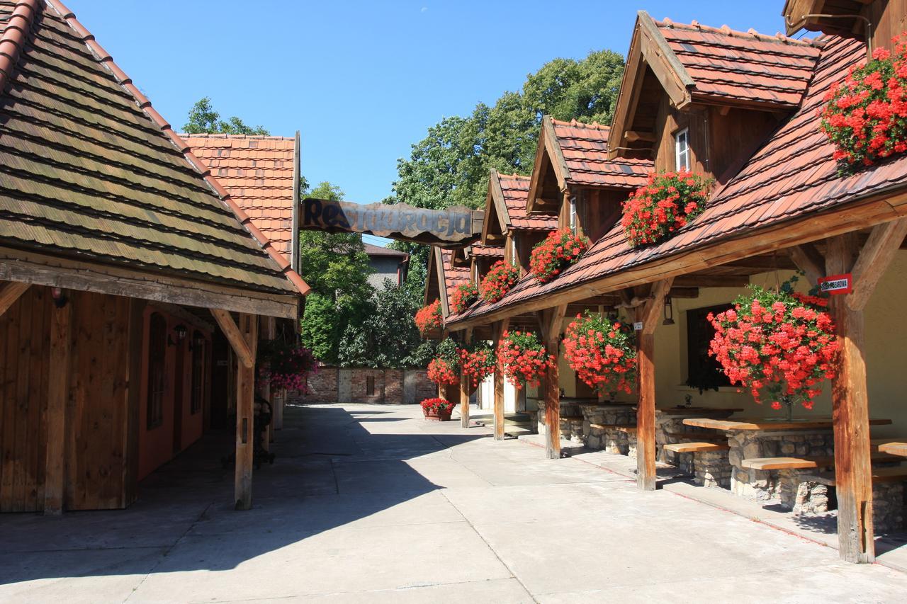 Hotel Restauracja Pustelnik Wisla Mala ภายนอก รูปภาพ
