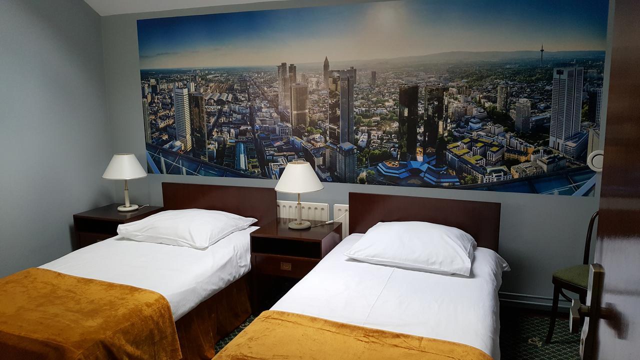 Hotel Restauracja Pustelnik Wisla Mala ภายนอก รูปภาพ